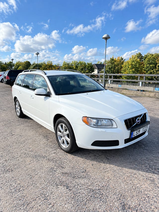 Volvo V70 2012