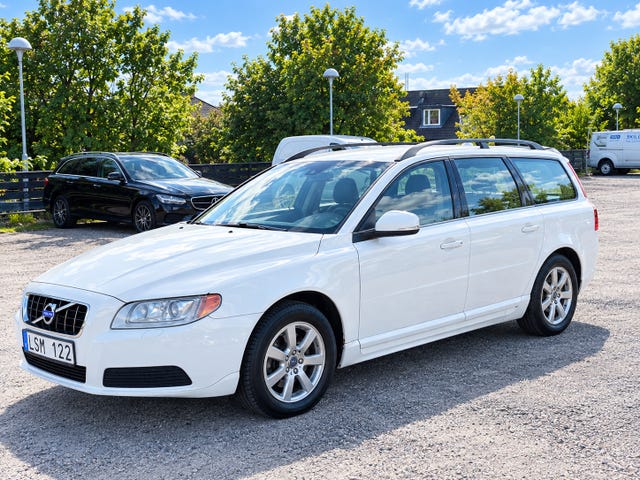 Volvo V70 2012 – bild 2