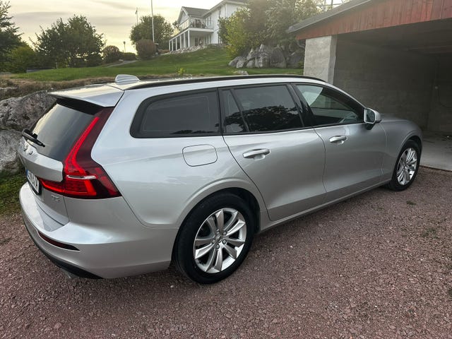 Volvo V60 2020 – bild 3
