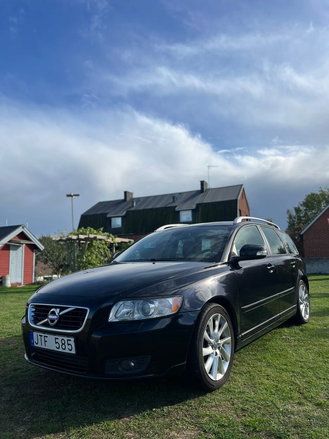 Volvo V50 2011
