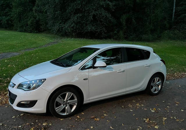 Opel Astra 2015