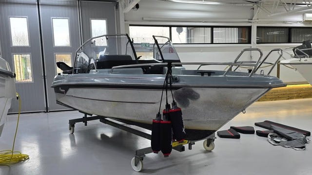 Yamarin Cross 54 BR, inkl.80-trailer och båtplats på Karlslund (Dalarö)