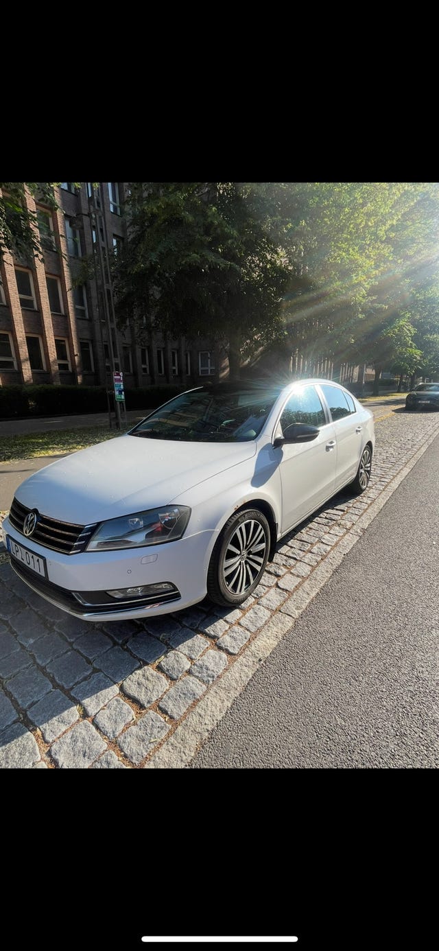 Volkswagen Passat 2011