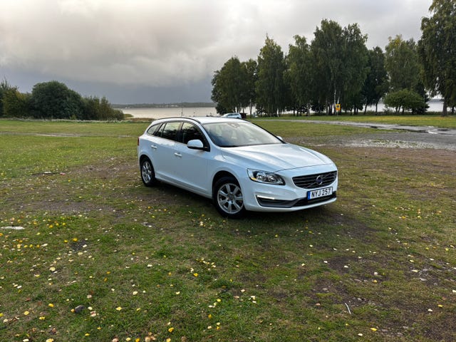 Volvo V60 2014