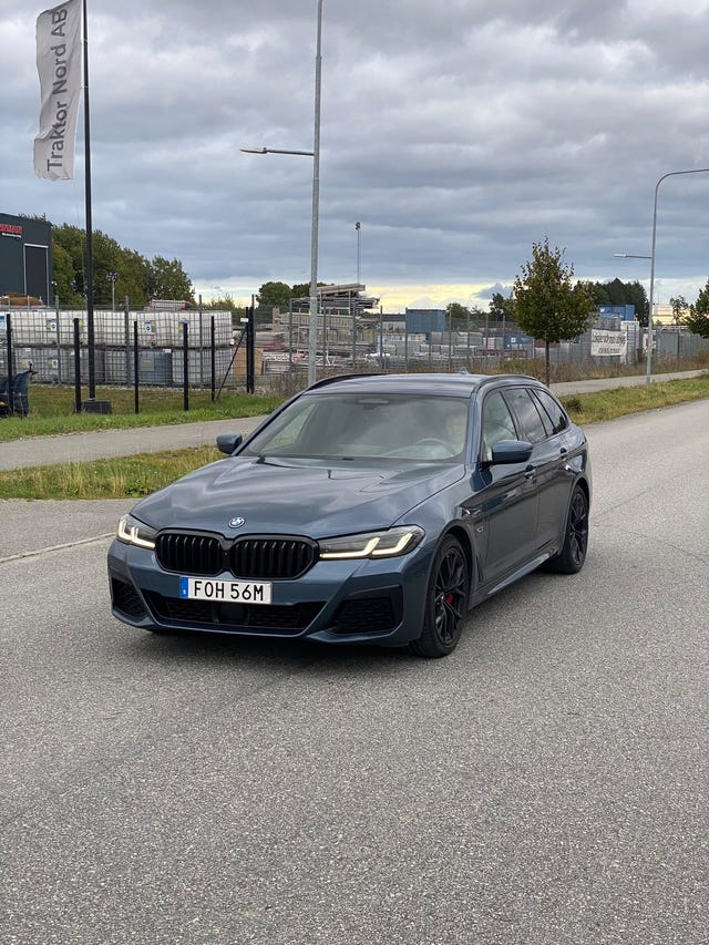 BMW 530e 2024