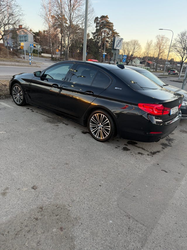 BMW 530e 2019