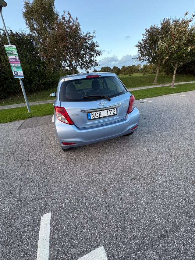 Toyota Yaris 2012