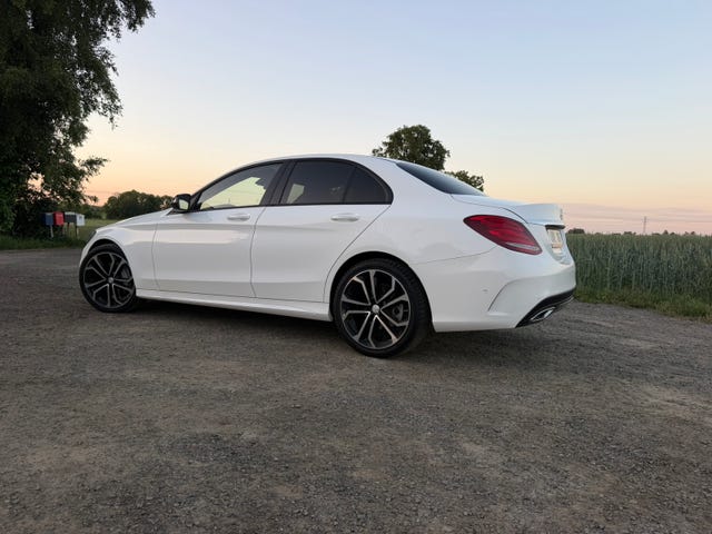 Mercedes-Benz C220 d 2016 – bild 2