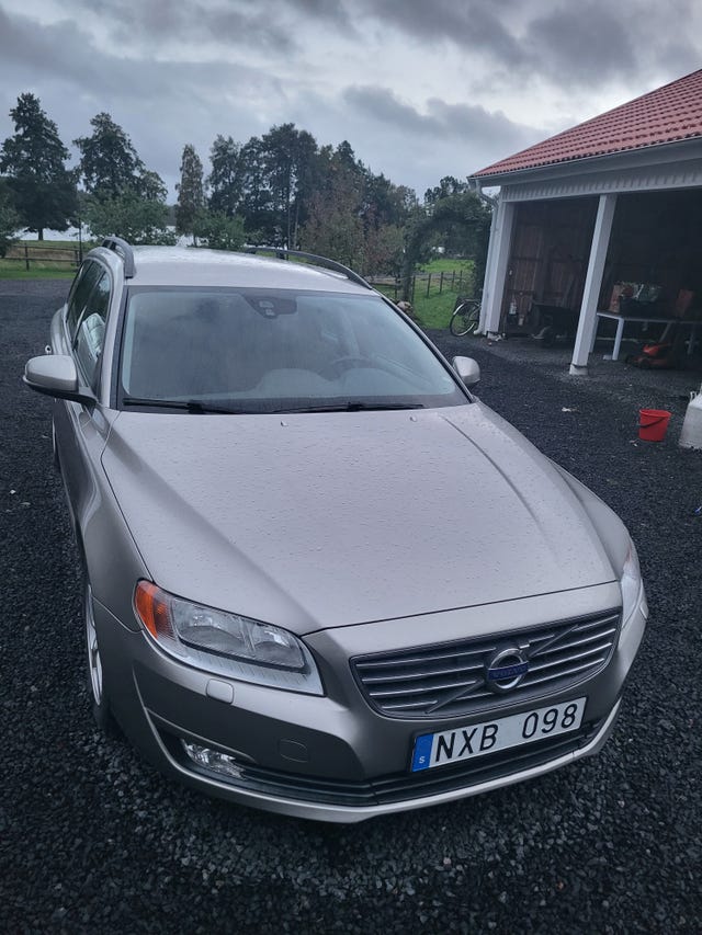 Volvo V70 2014