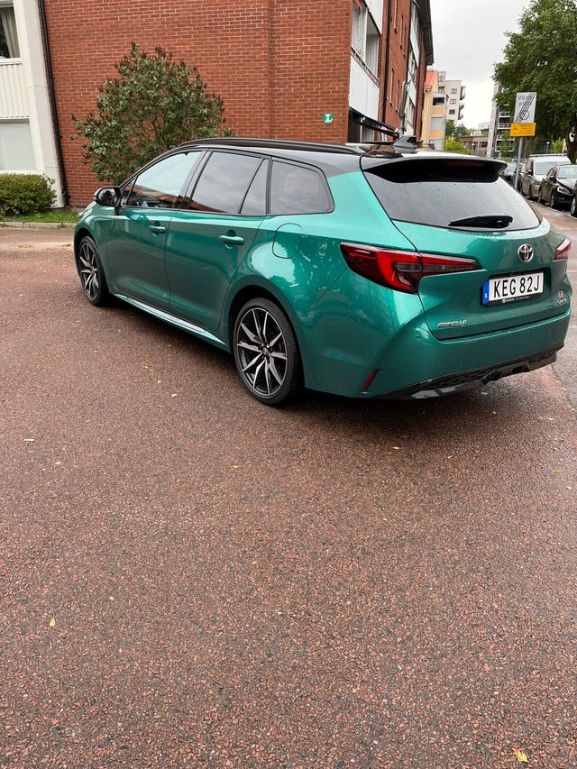 Toyota Corolla 2024 – bild 4