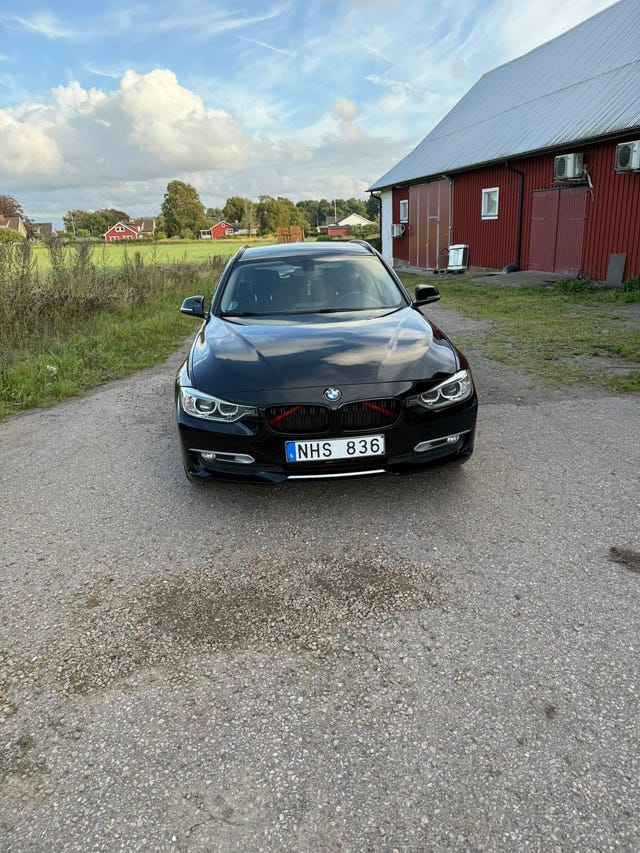 BMW 320d 2013 – bild 2