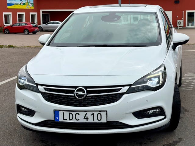 Opel Astra 2016