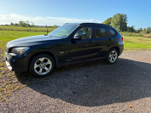BMW X1 2011