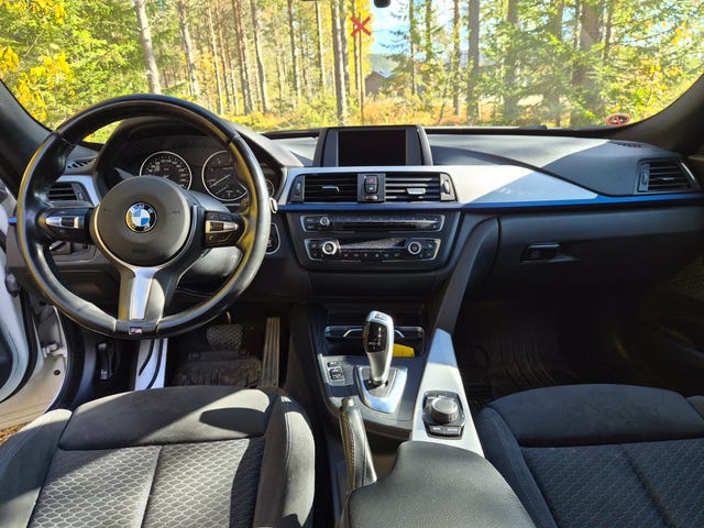 BMW 320d 2016 – bild 3
