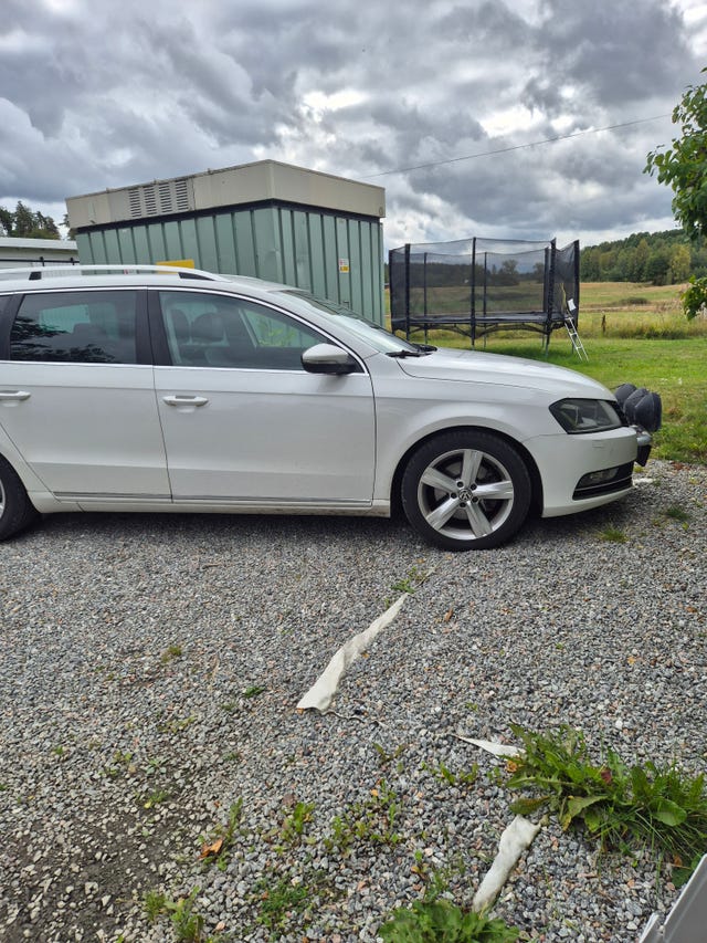 Volkswagen Passat 2012 – bild 4