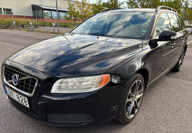 Volvo V70 2011
