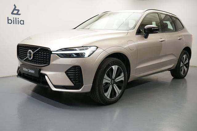 Volvo XC60 2025