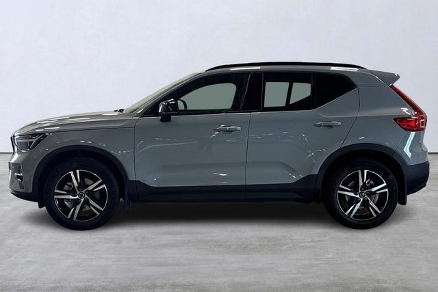 Volvo XC40 2025 – bild 2