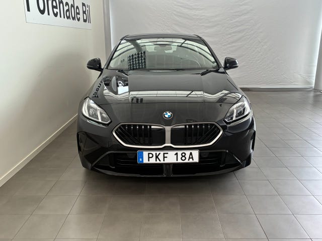 BMW 120 2026 – bild 2
