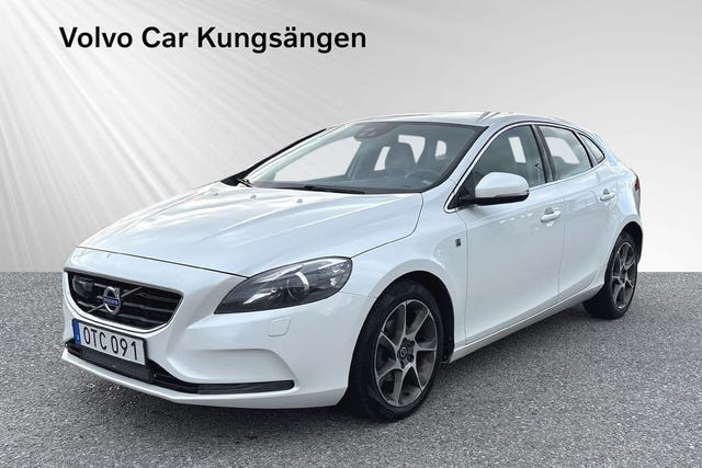 Volvo V40 2015