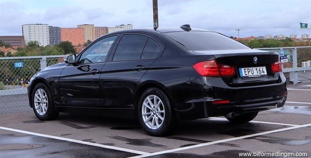 BMW 318 2015 – bild 3