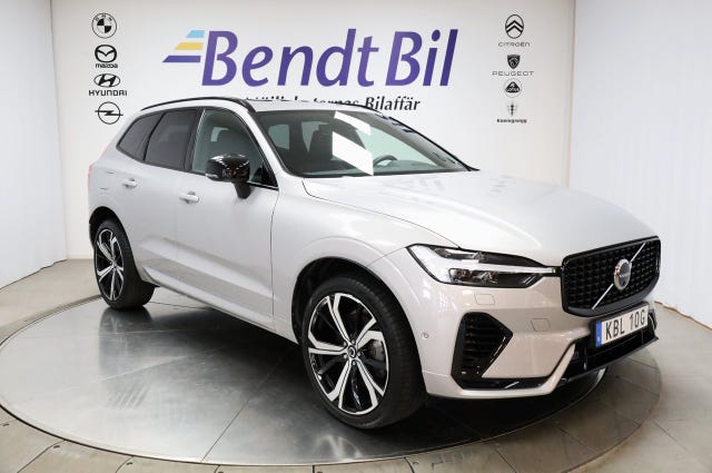 Volvo XC60 2025