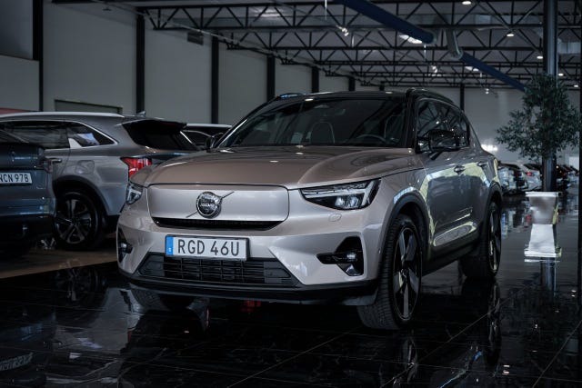 Volvo XC40 2023