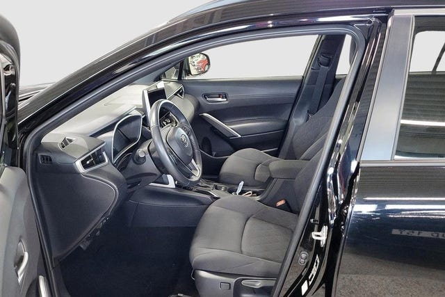 Toyota Corolla Cross 2024 – bild 3