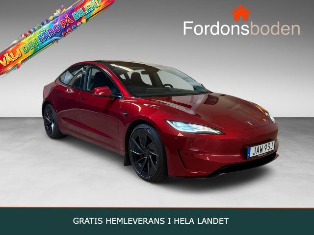 Tesla Model 3 2024
