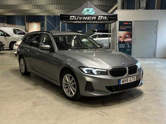 BMW 330e 2024