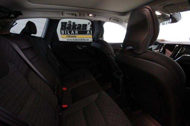 Volvo XC60 2025 – bild 4