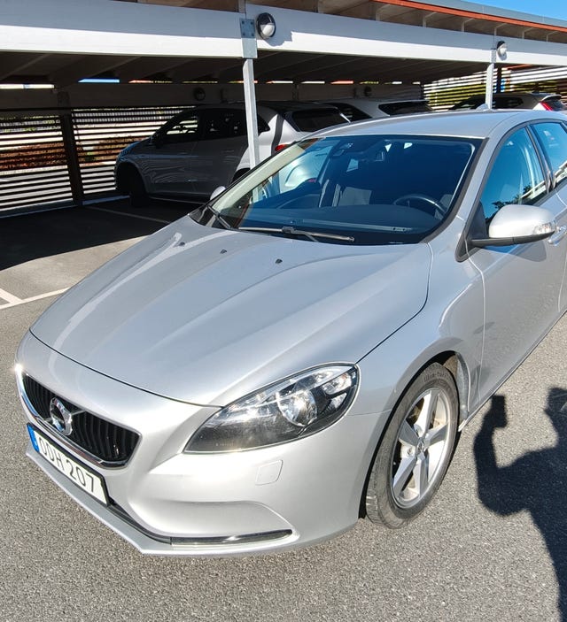Volvo V40 2017