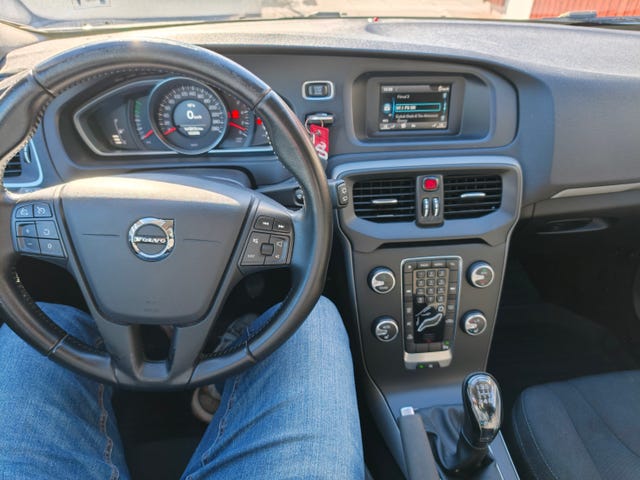 Volvo V40 2017 – bild 4