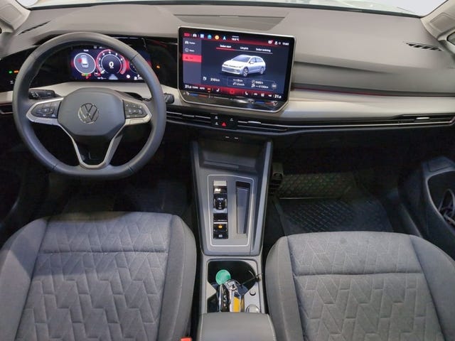 Volkswagen Golf I 2025