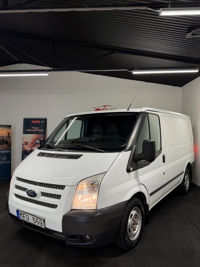 Ford Transit T260 2012