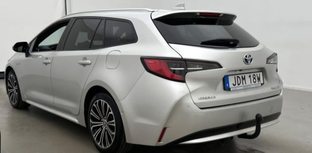 Toyota Corolla 2019 – bild 2
