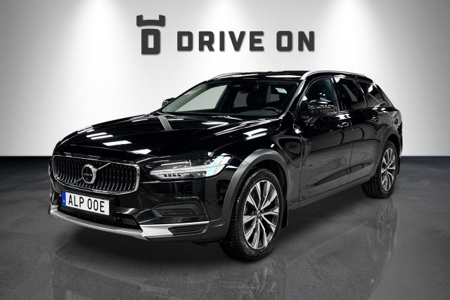 Volvo V90 Cross Country 2023