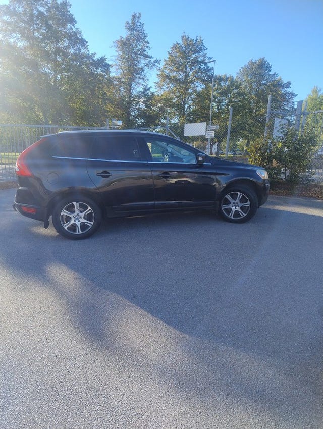 Volvo XC60 2012 – bild 2