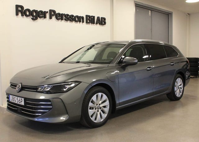 Volkswagen Passat 2025