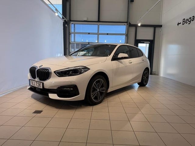 BMW 118i 2023