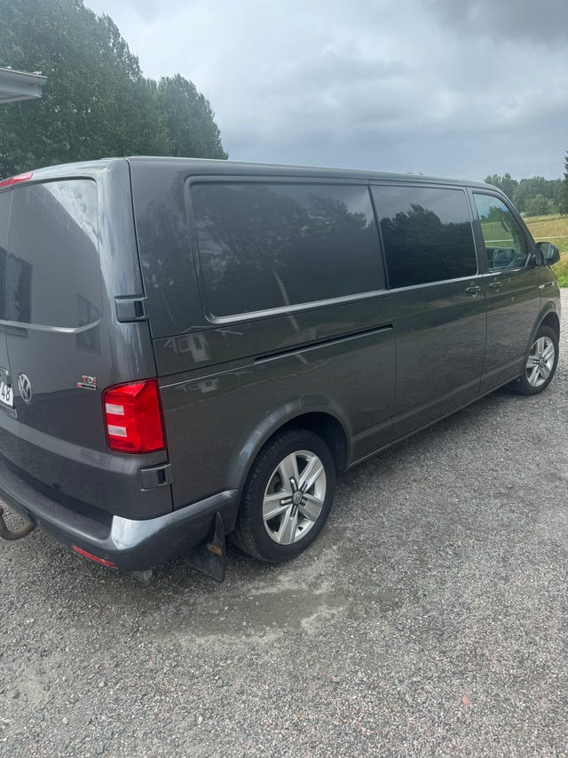 Volkswagen Transporter 2018 – bild 2