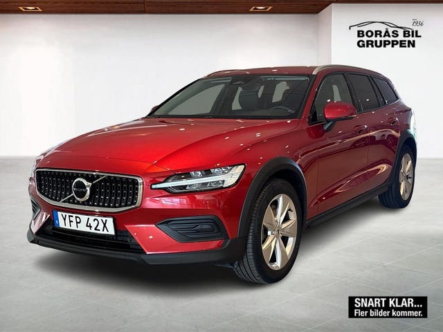 Volvo V60 Cross Country 2023