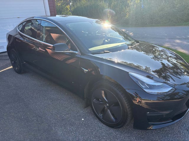 Tesla Model 3 2019