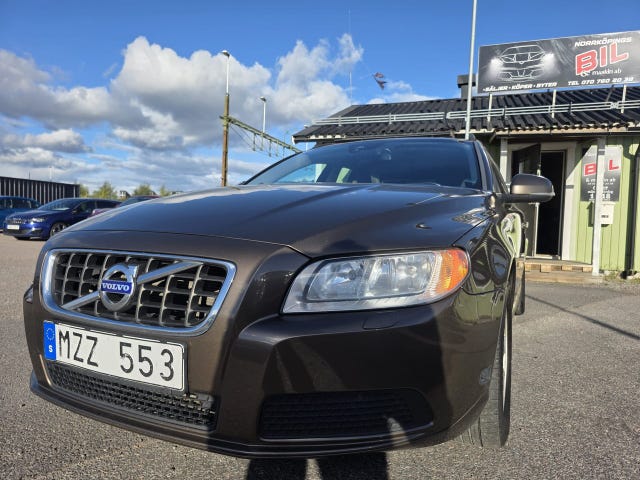 Volvo V70 2013