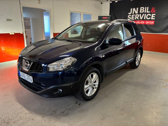 Nissan Qashqai+2 2011
