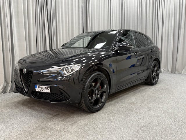 Alfa Romeo Stelvio 2022