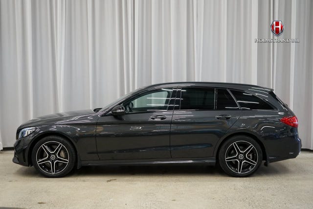 Mercedes-Benz C300 2021