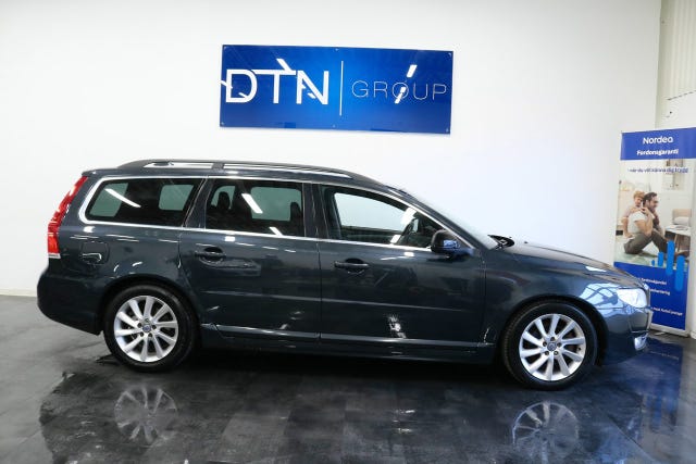 Volvo V70 2015