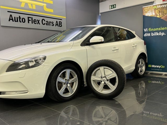 Volvo V40 2014 – bild 2