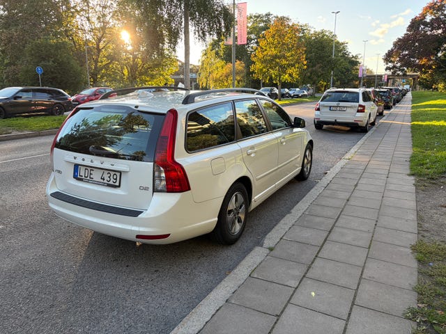 Volvo V50 2011 – bild 3